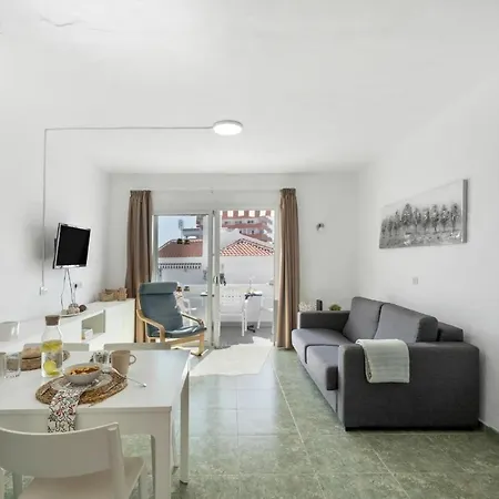 Ocean Breeze Penthouse Floritas * Playa de las Américas