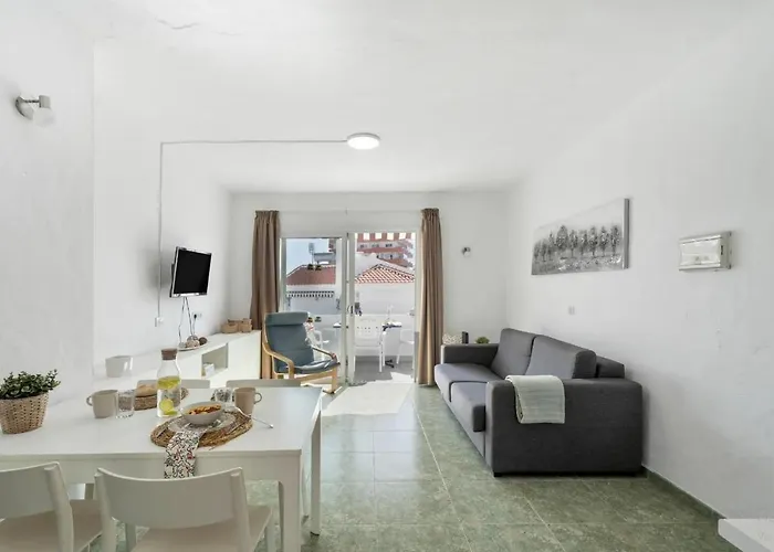 Ocean Breeze Penthouse Floritas * Playa de las Américas