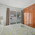 شقة Ocean Breeze Penthouse Floritas *