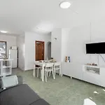 شقة Ocean Breeze Penthouse Floritas *